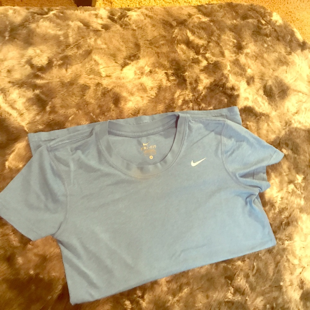Light blue Nike dry fit tee